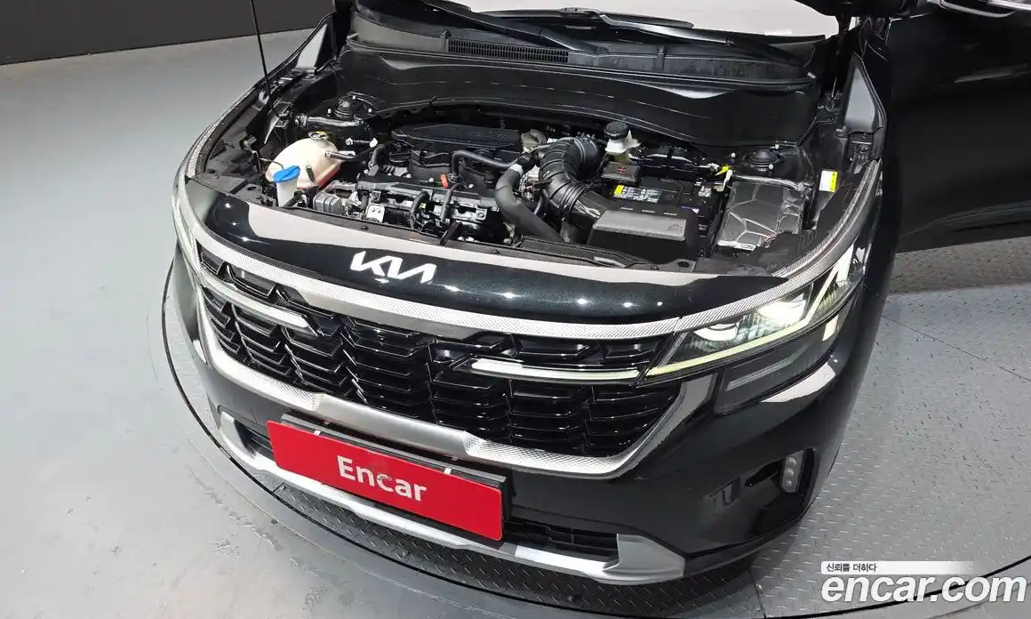 Kia Seltos 2023 1.6 Автомат в Москве № 1173162, фото 6