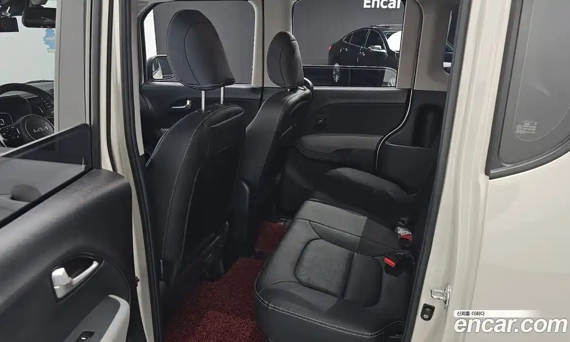 Kia Ray 2023 1.0 Автомат в Москве № 1173168, фото 12