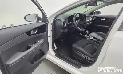 Kia K3 2023 1.6 Автомат в Москве № 1173177, миниатюра 10