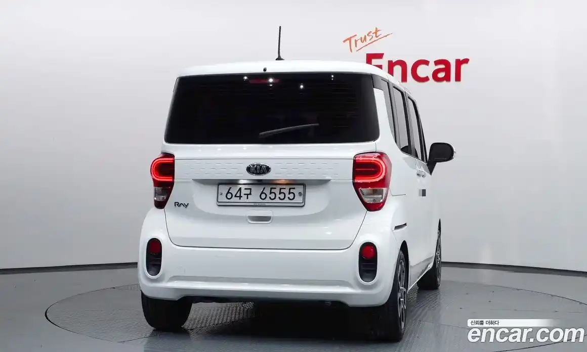 Kia Ray 2018 1.0 Автомат в Москве № 1173184, фото 4