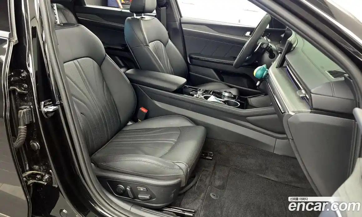 Kia K5 2023 2.0 Автомат в Москве № 1173187, фото 11