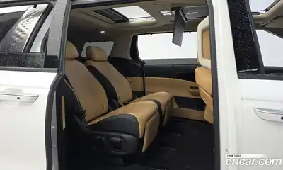 Kia Canival 2023 3.5 гидро в Москве № 1173193, миниатюра 12