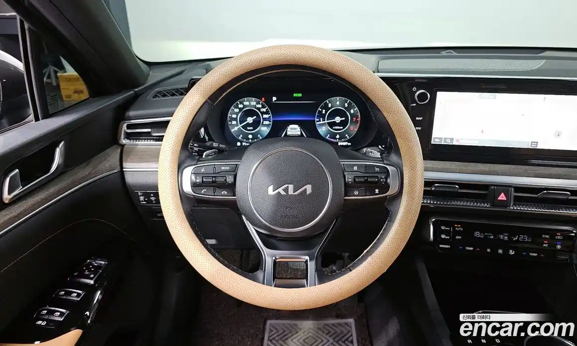 Kia K5 2021 2.0 Автомат в Москве № 1173196, фото 13