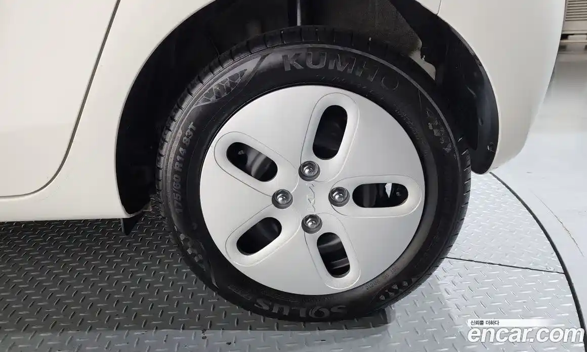 Kia Ray 2024 0.1 Автомат в Москве № 1173211, фото 4