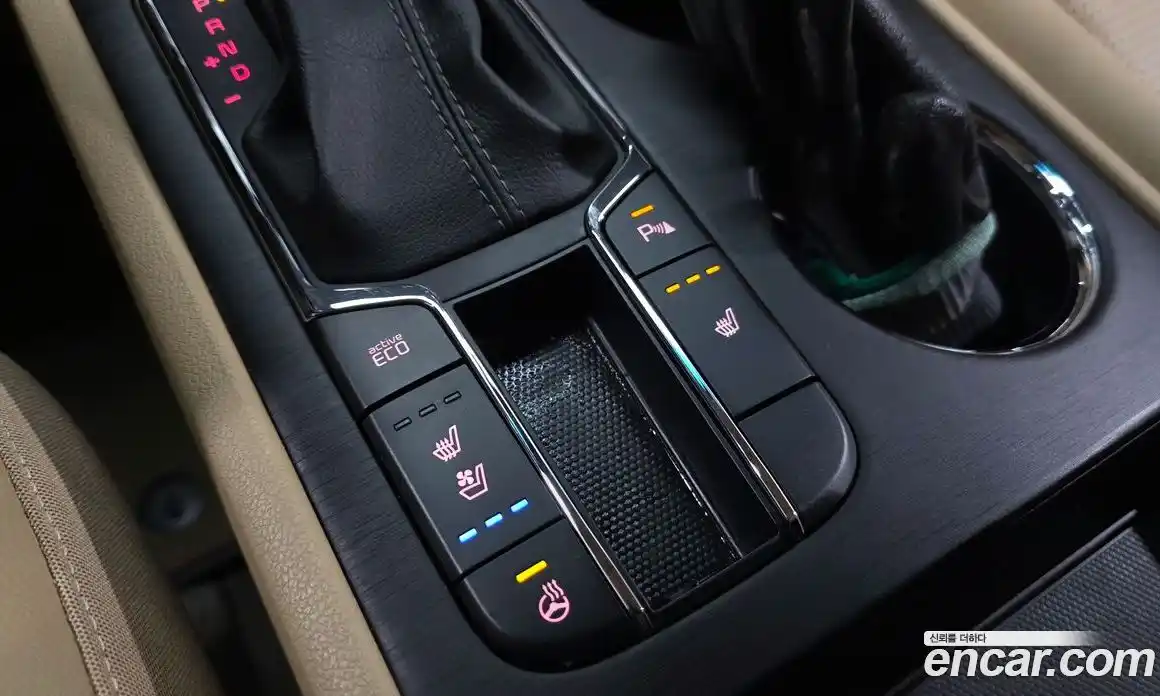 Kia Canival 2020 2.2 Автомат в Москве № 1173215, фото 17