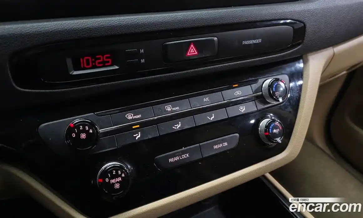 Kia Canival 2020 2.2 Автомат в Москве № 1173215, фото 18