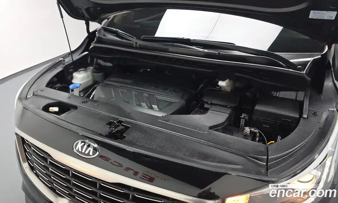 Kia Canival 2020 2.2 Автомат в Москве № 1173215, фото 6