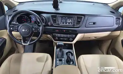 Kia Canival 2020 2.2 Автомат в Москве № 1173215, миниатюра 7