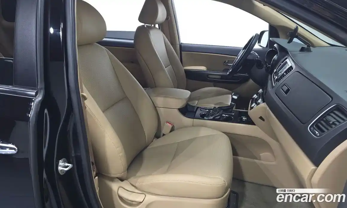 Kia Canival 2020 2.2 Автомат в Москве № 1173215, фото 10