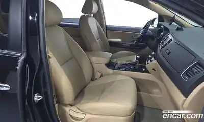 Kia Canival 2020 2.2 Автомат в Москве № 1173215, миниатюра 10