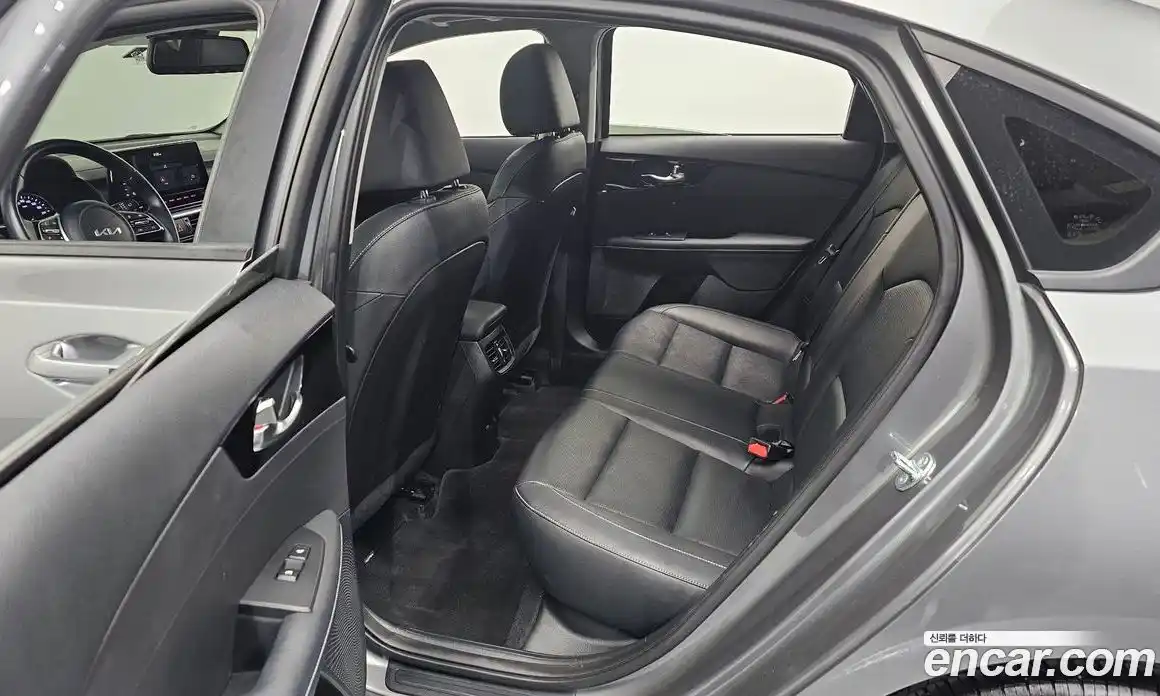 Kia K3 2024 1.6 Автомат в Москве № 1173229, фото 11