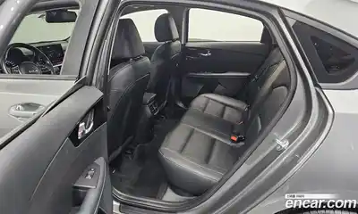 Kia K3 2024 1.6 Автомат в Москве № 1173229, миниатюра 11