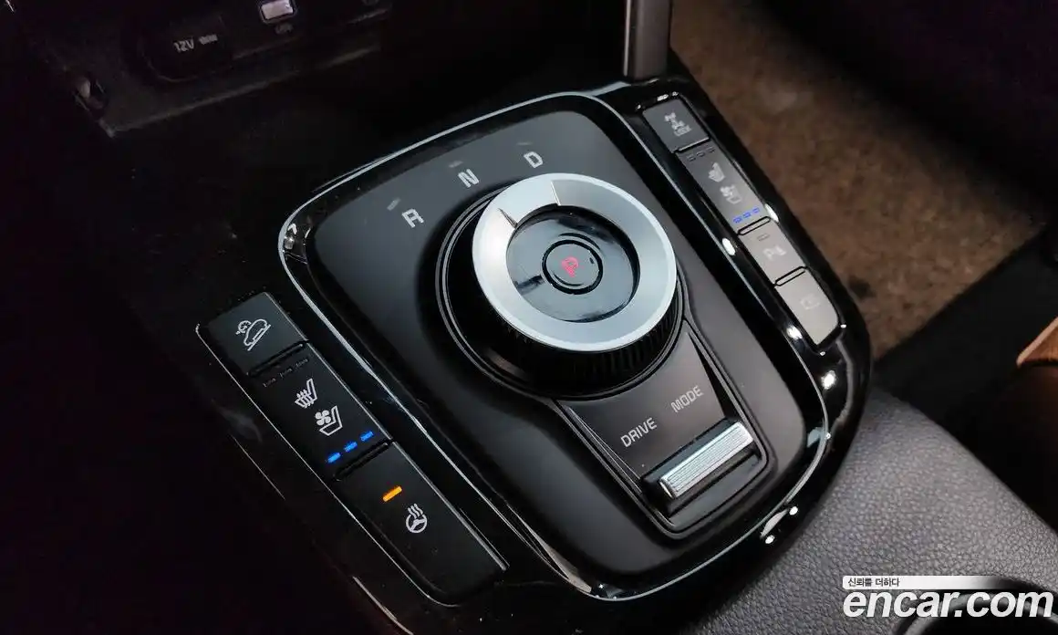 Kia Seltos 2022 1.6 Автомат в Москве № 1173230, фото 9