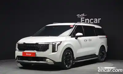 Kia Canival 9-Seater Noblesse