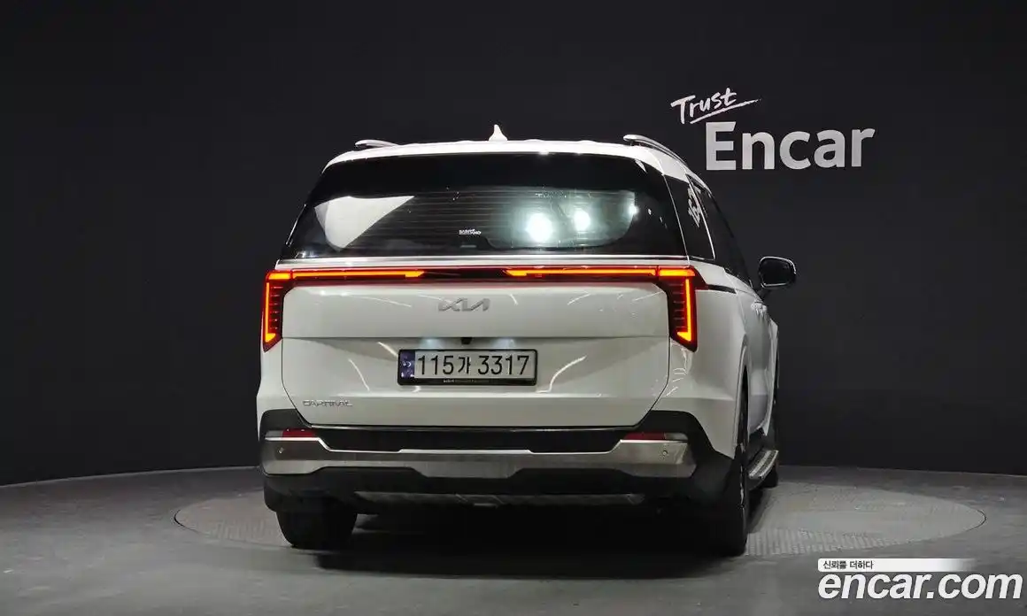 Kia Canival 2025 2.2 Автомат в Москве № 1173241, фото 4