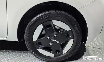 Kia Ray 2023 0.1 Автомат в Москве № 1173245, миниатюра 5