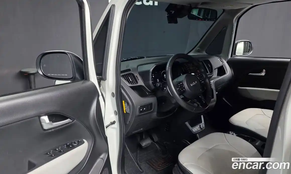 Kia Ray 2023 0.1 Автомат в Москве № 1173245, фото 10