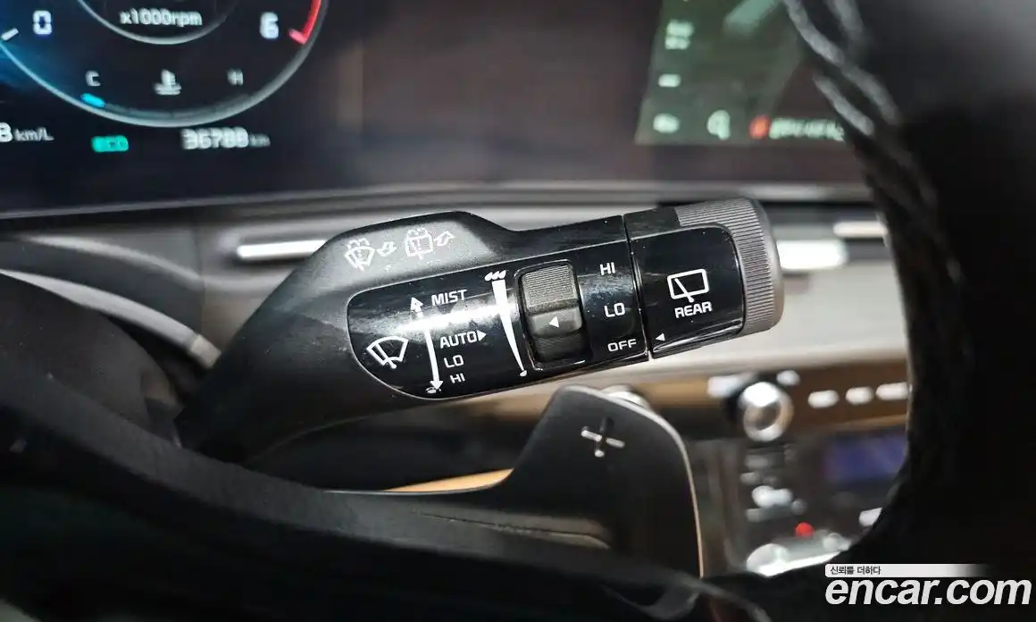 Kia Canival 2023 2.2 Автомат в Москве № 1173260, фото 15