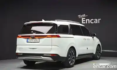 Kia Canival 2023 2.2 Автомат в Москве № 1173260, миниатюра 2