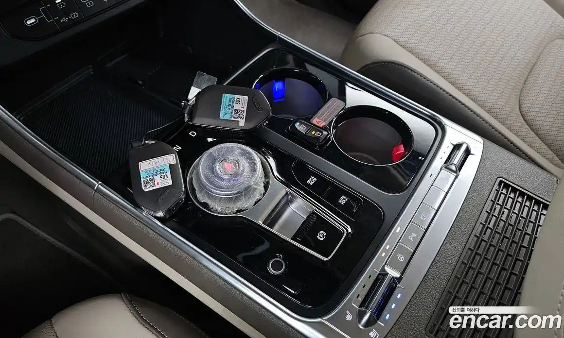 Kia Canival 2025 1.6 Автомат в Москве № 1173263, фото 9