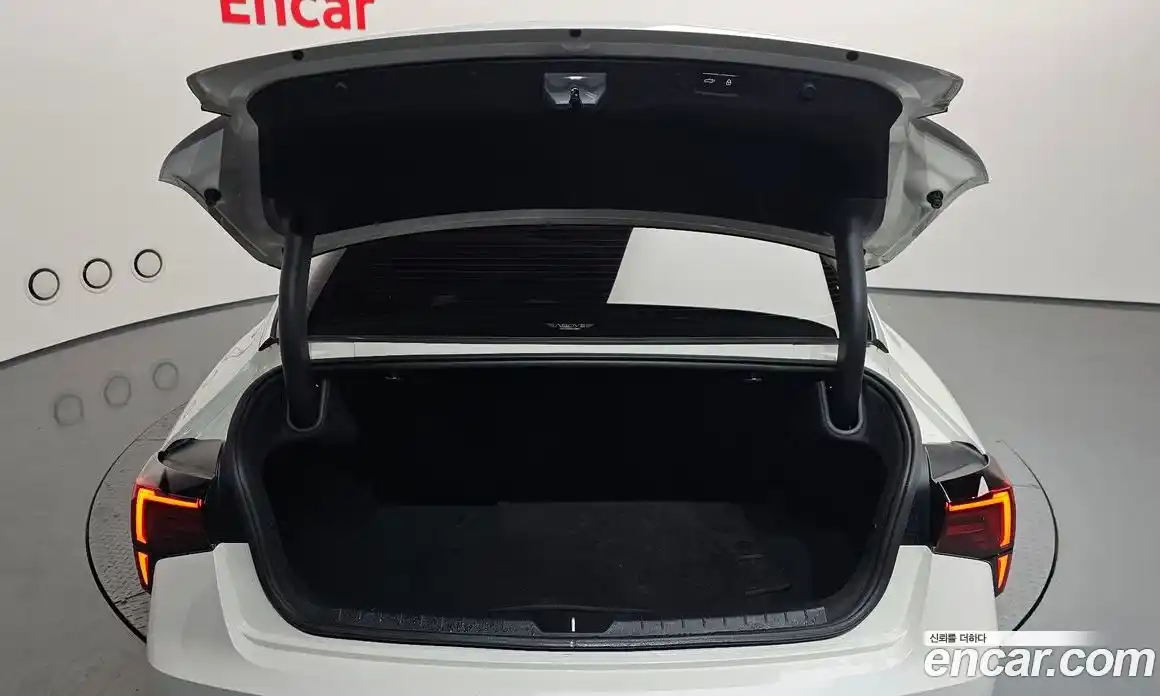 Kia K5 2024 2.0 Автомат в Москве № 1173268, фото 20