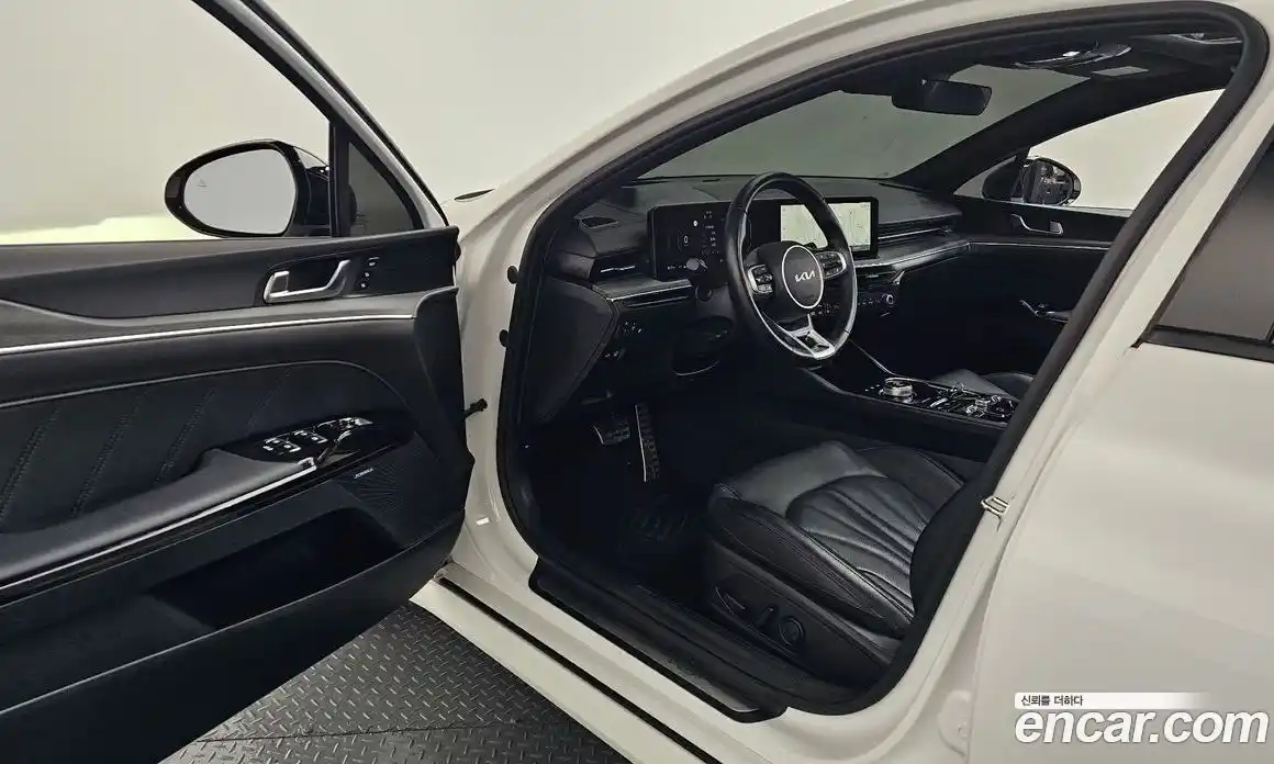 Kia K5 2024 2.0 Автомат в Москве № 1173268, фото 10