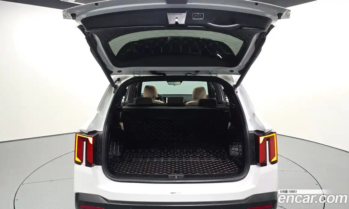 Kia Sorento 2023 1.6 Автомат в Москве № 1173279, фото 20