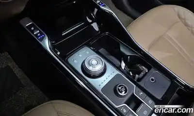 Kia Sorento 2023 1.6 Автомат в Москве № 1173279, миниатюра 9