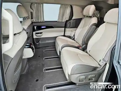 Kia Canival 2023 3.5 Автомат в Москве № 1173286, миниатюра 11