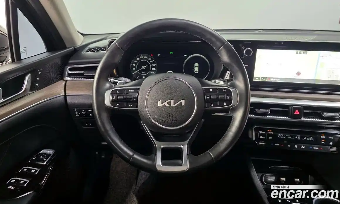 Kia K5 2021 2.0 Автомат в Москве № 1173293, фото 13