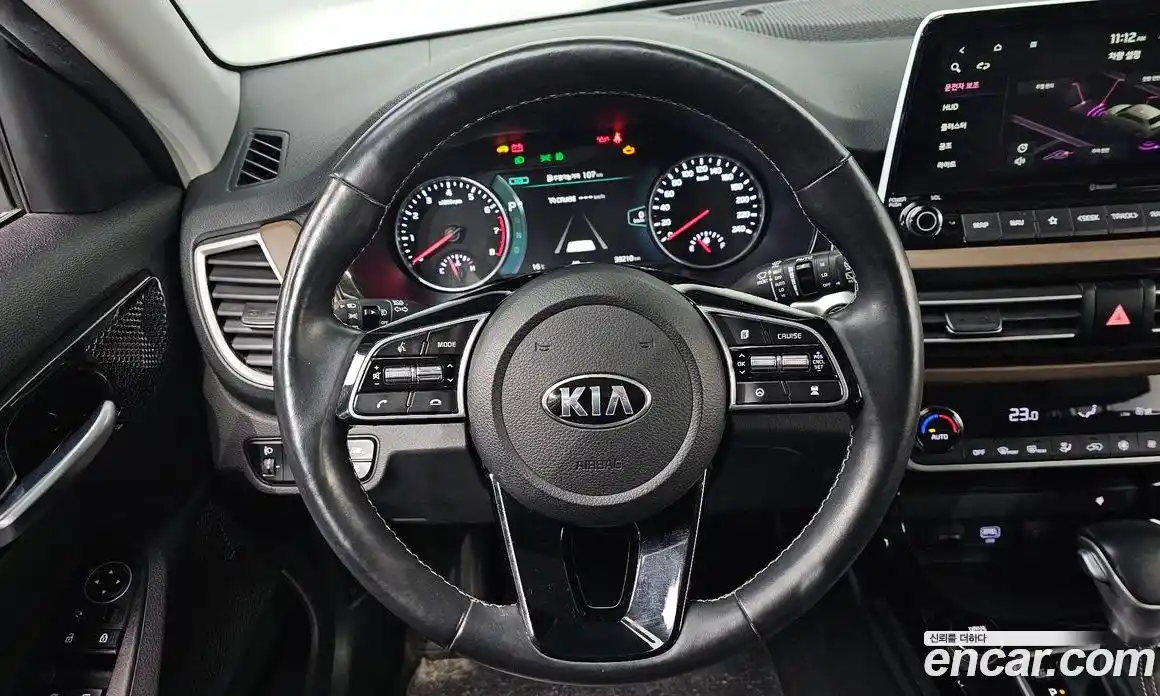 Kia Seltos 2020 1.6 Автомат в Москве № 1173320, фото 15