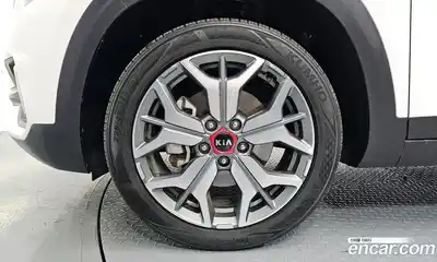 Kia Seltos 2020 1.6 Автомат в Москве № 1173320, миниатюра 5