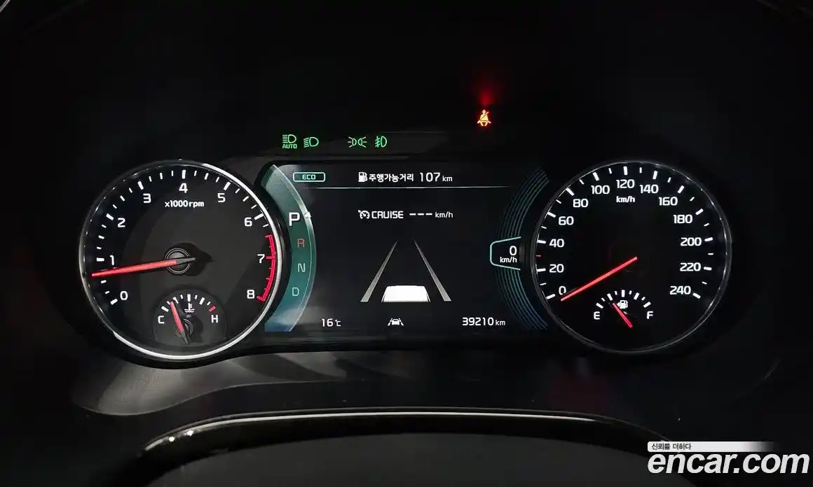 Kia Seltos 2020 1.6 Автомат в Москве № 1173320, фото 8