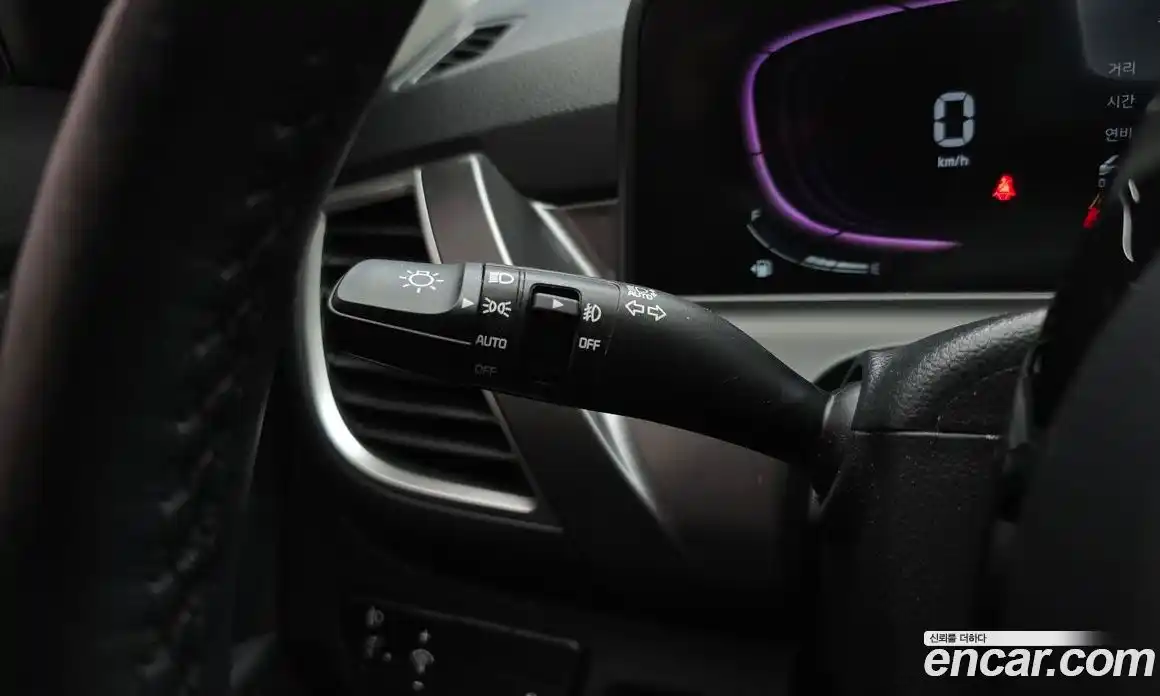 Kia Seltos 2023 1.6 Автомат в Москве № 1173323, фото 18