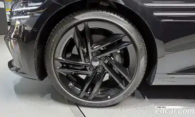 Genesis G80 2025 2.5 Классический в Москве № 1173331, миниатюра 5