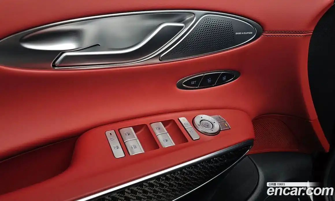 Genesis GV70 2024 2.5 Автомат в Москве № 1173333, фото 17