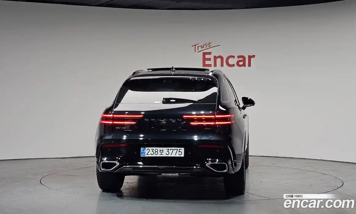 Genesis GV70 2024 2.5 Автомат в Москве № 1173333, фото 3