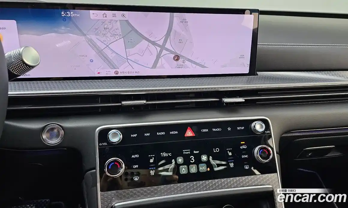 Genesis GV80 2024 2.5 Автомат в Москве № 1173337, фото 14