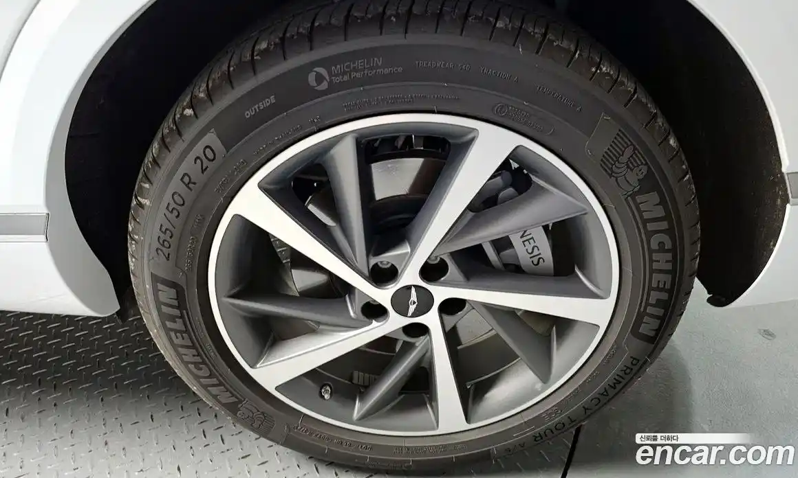 Genesis GV80 2024 2.5 Автомат в Москве № 1173338, фото 4