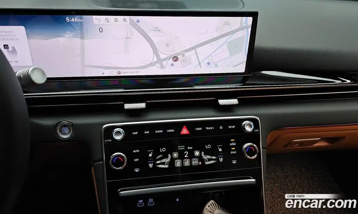 Genesis GV80 2025 2.5 Автомат в Москве № 1173350, фото 13