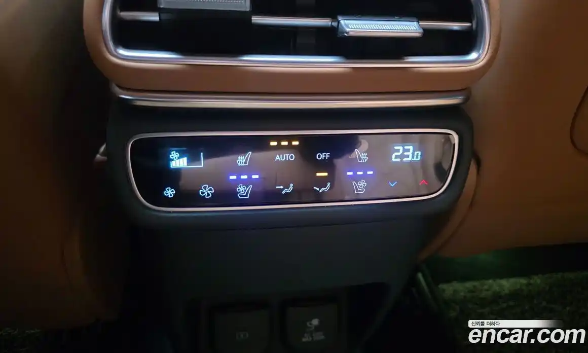 Genesis GV80 2024 2.5 Автомат в Москве № 1173362, фото 18