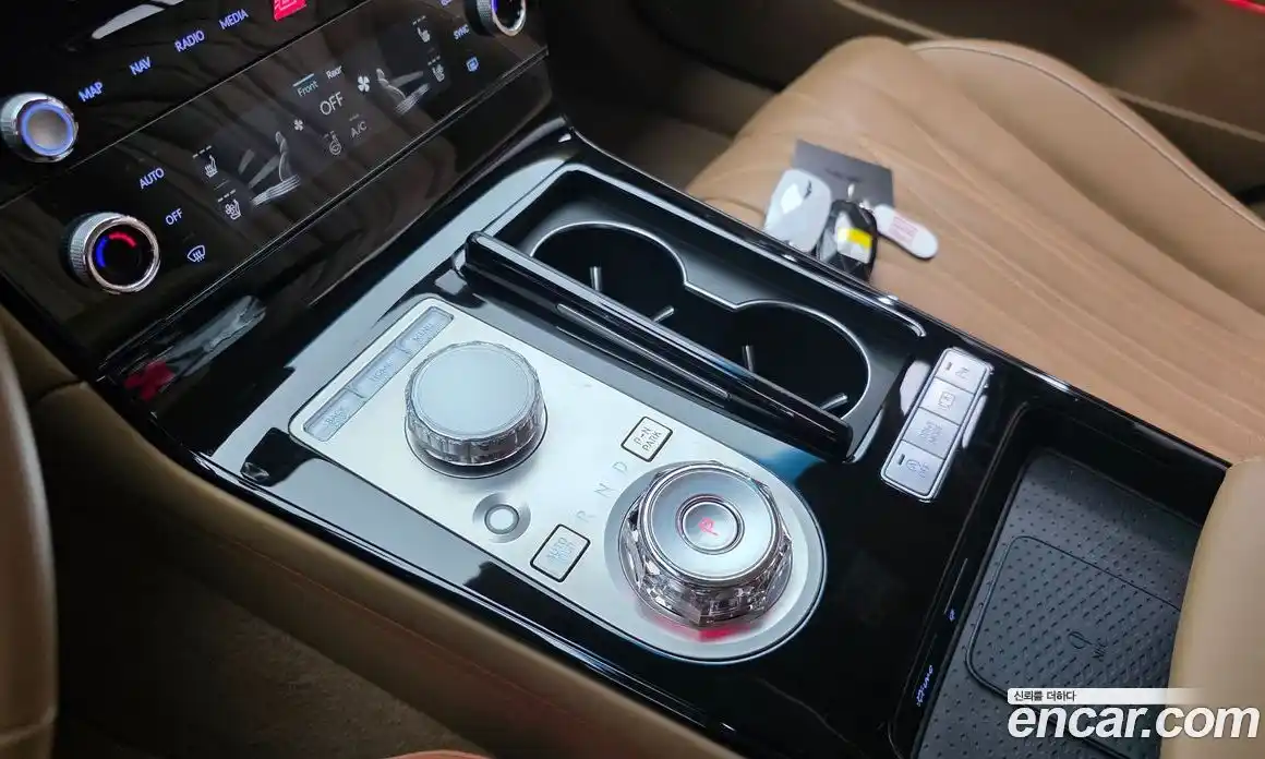 Genesis G80 2024 2.5 Автомат в Москве № 1173392, фото 8