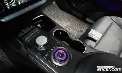 Genesis GV70 2024 2.5 гидро в Москве № 1173407, миниатюра 9