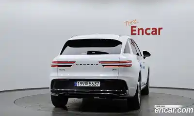 Genesis GV70 2024 2.5 гидро в Москве № 1173413, миниатюра 4