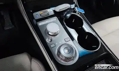 Genesis GV70 2024 2.5 гидро в Москве № 1173413, миниатюра 9