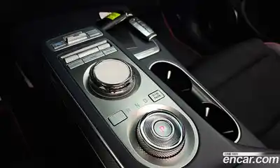 Genesis GV70 2022 2.5 гидро в Москве № 1173418, миниатюра 9