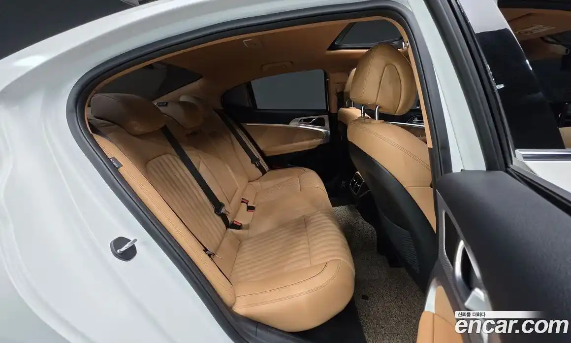 Genesis G70 2021 2.2 Классический в Москве № 1173421, фото 19