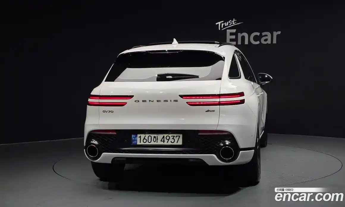 Genesis GV70 2021 2.5 Автомат в Москве № 1173439, фото 4