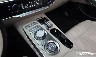 Genesis GV70 2023 2.5 гидро в Москве № 1173440, миниатюра 9