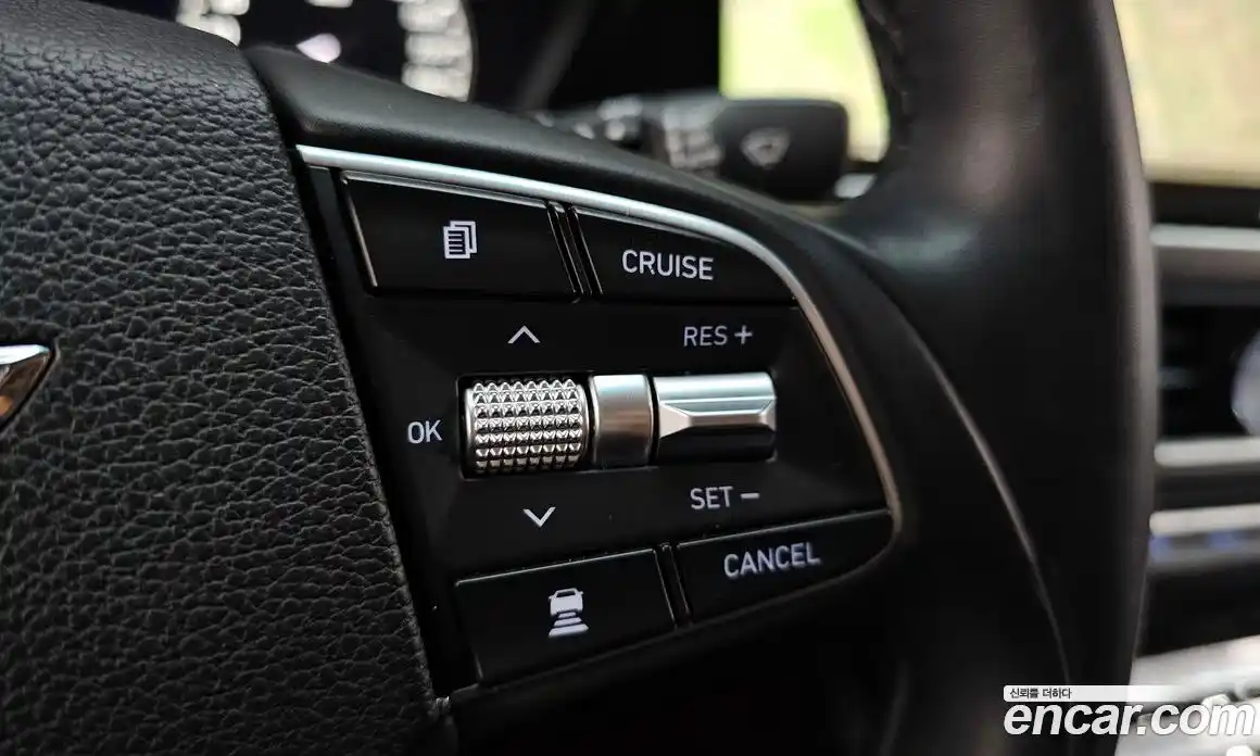 Genesis G90 2020 3.8 гидро в Москве № 1173464, фото 18